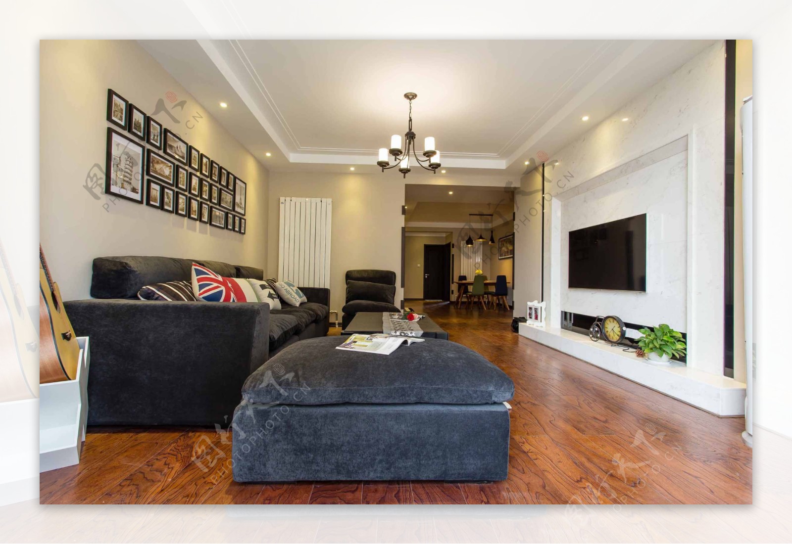 美式清新客厅木地板室内装修JPEG效果图