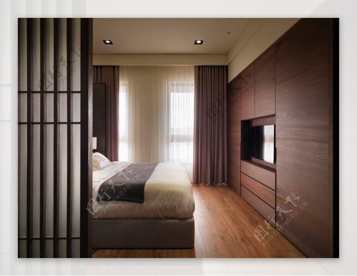 日式雅致卧室深褐色背景墙室内装修效果图
