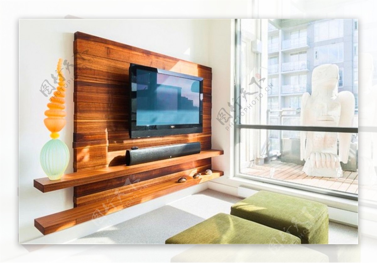 小户型日式客厅木质电视背景墙装修效果图