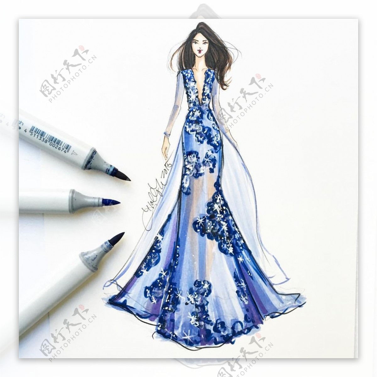 蓝色花朵深V礼服设计图