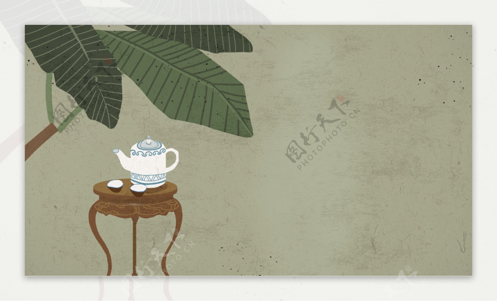 绿色芭蕉叶下的凳子上的茶具背景