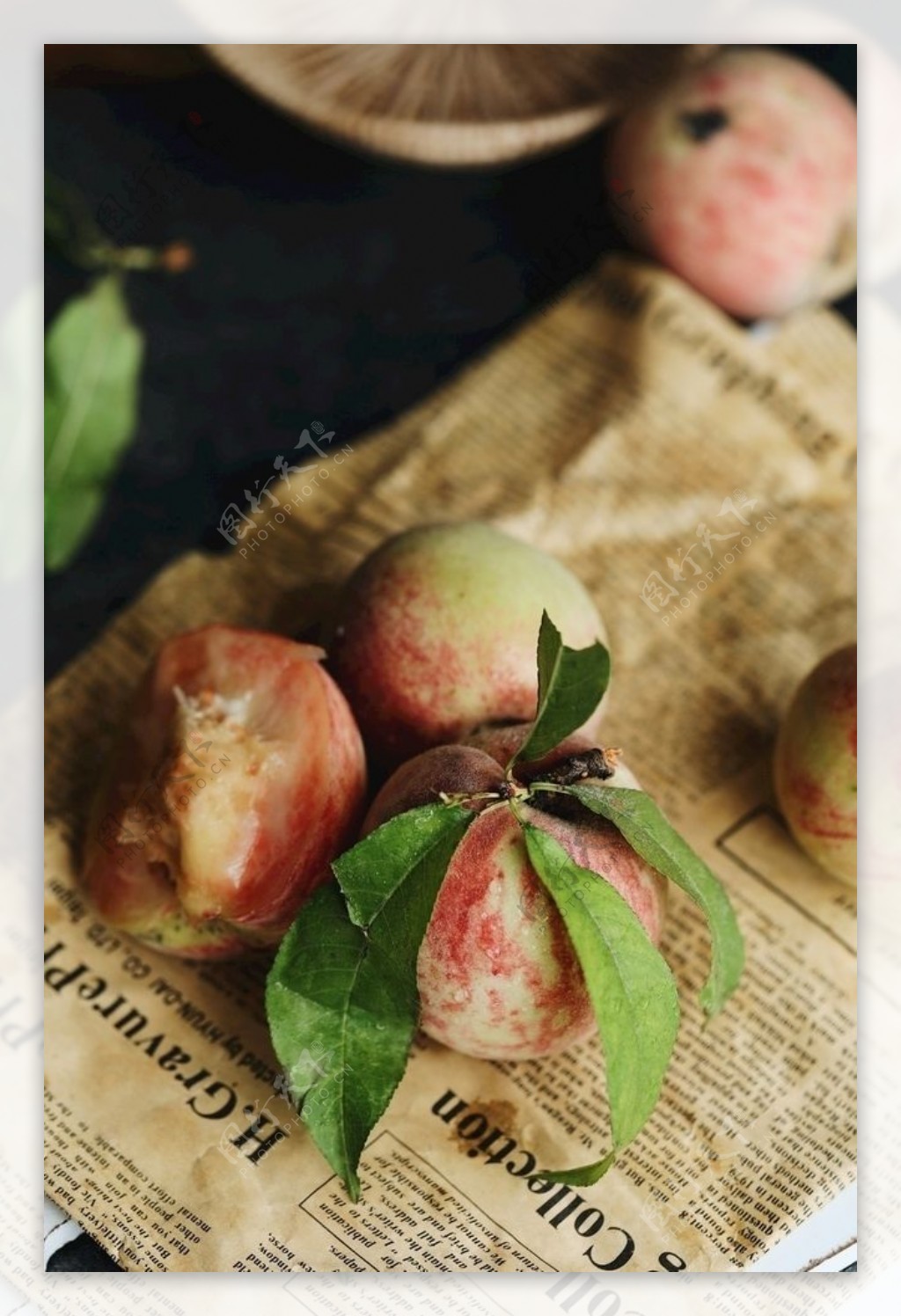 新鲜桃子高清水果摄影