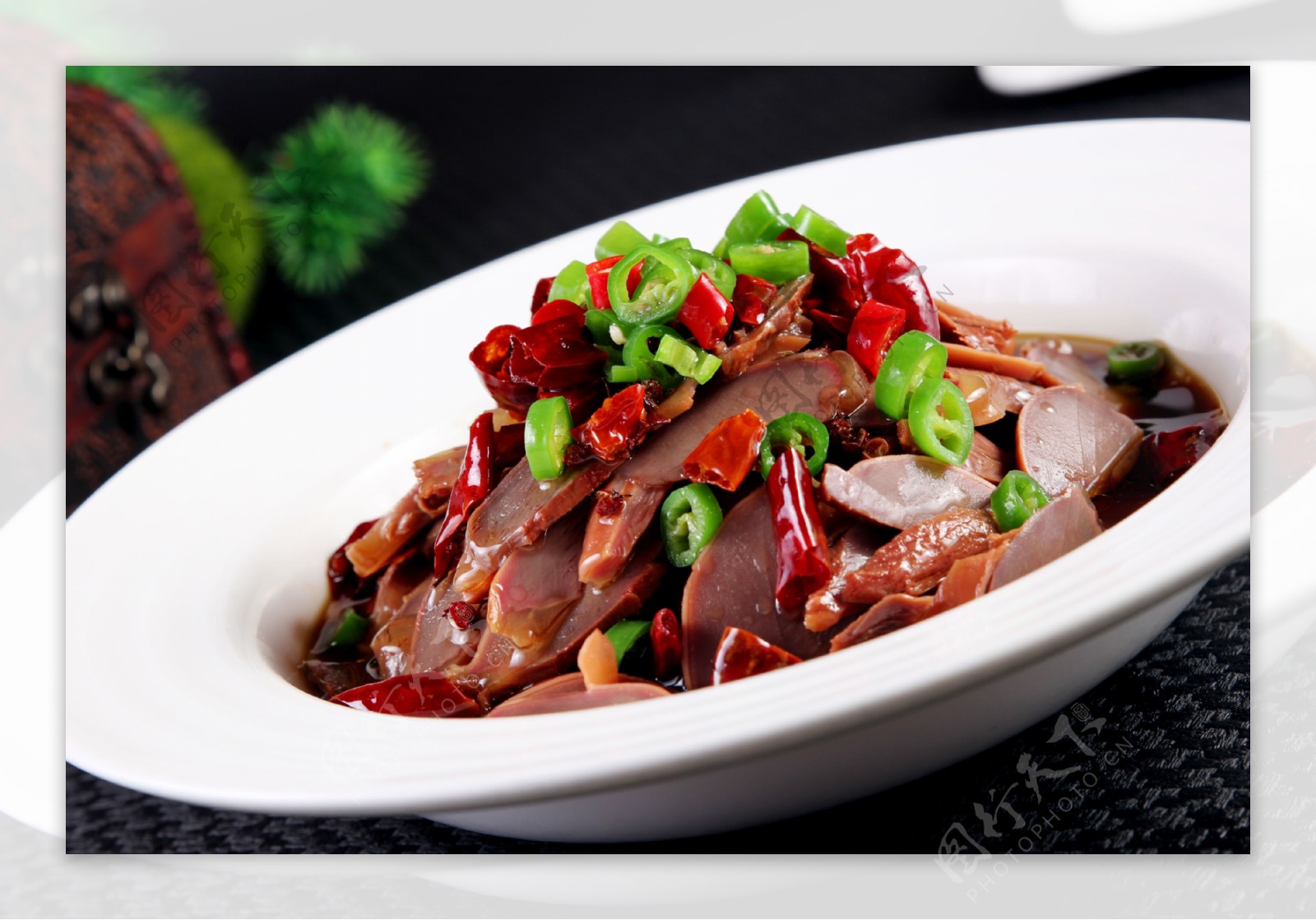 椒麻鸭胗美食食品烹饪