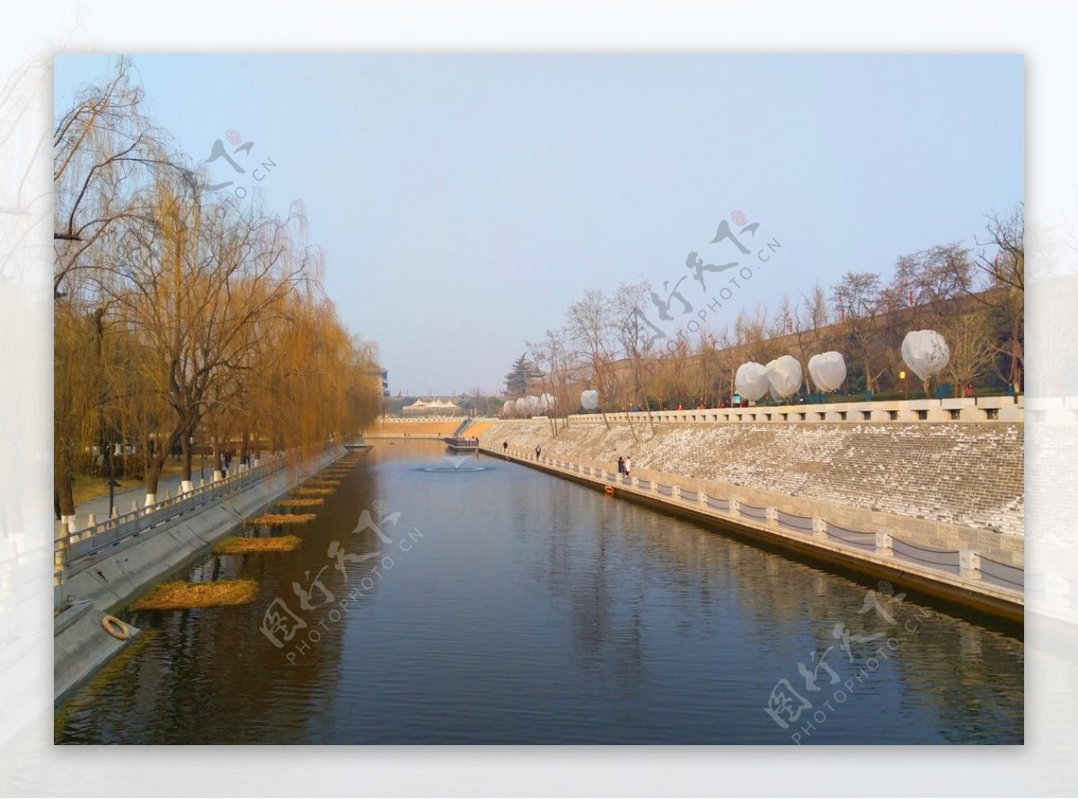 美丽的护城河风景