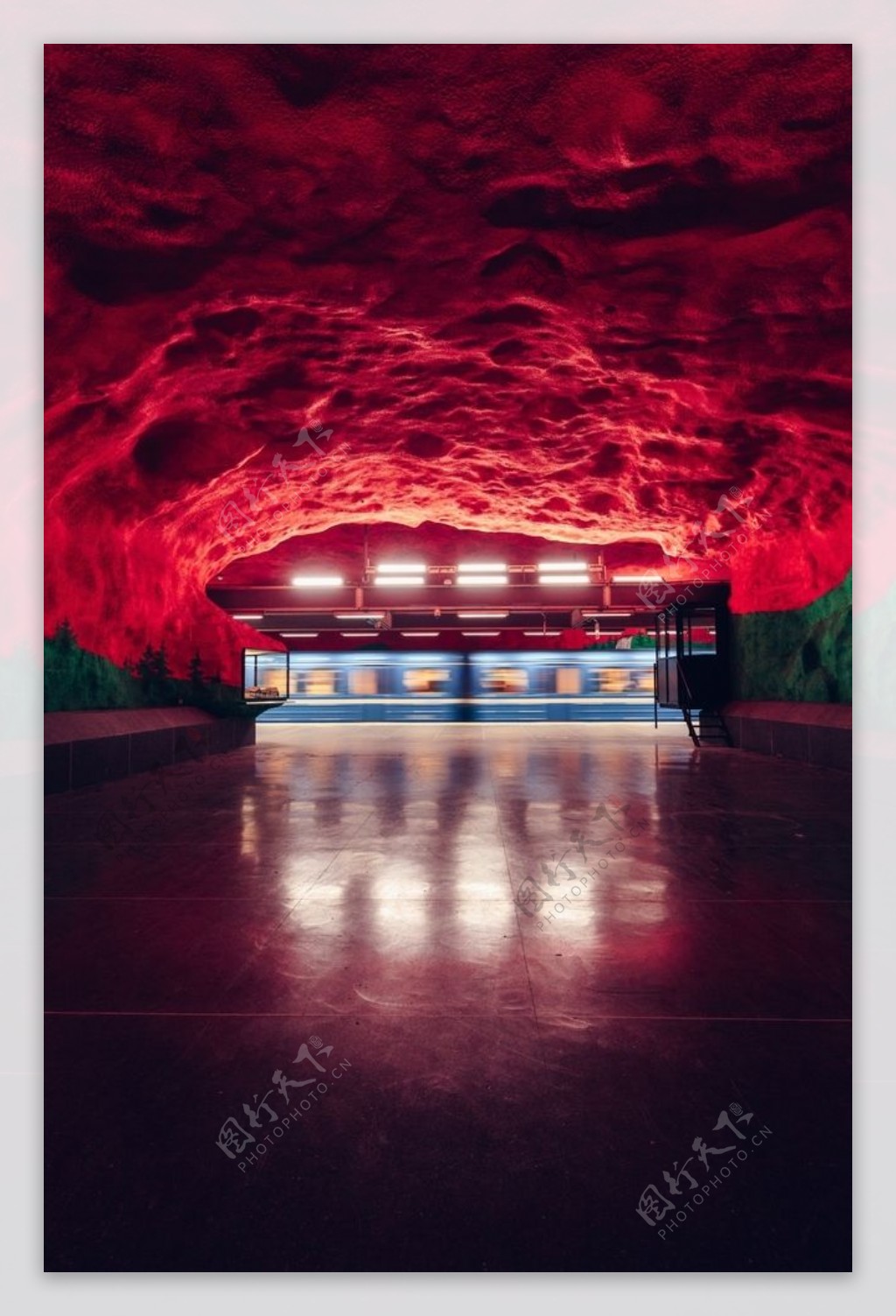 洞穴地铁站