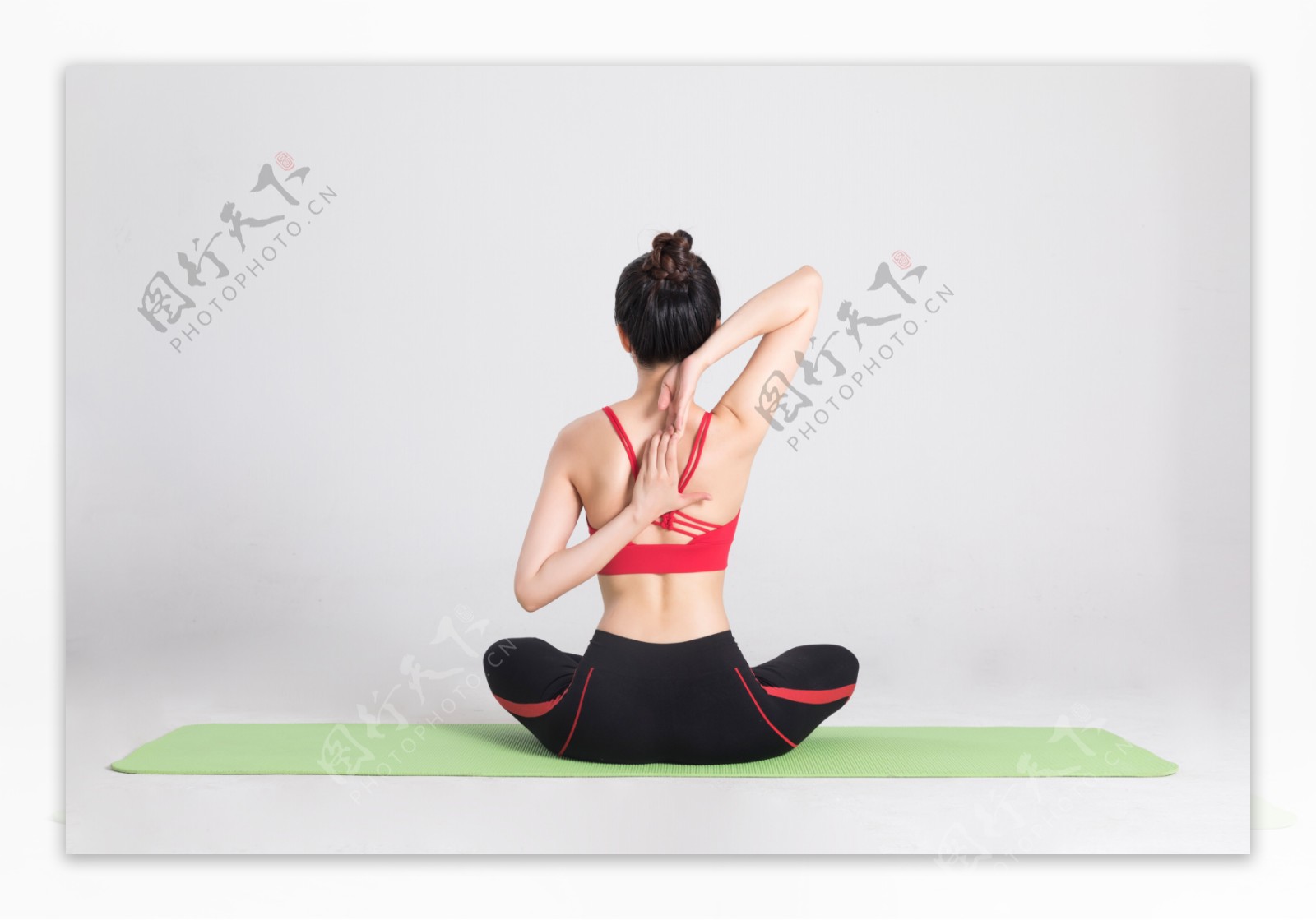 瑜伽运动健身人物女性背景素材