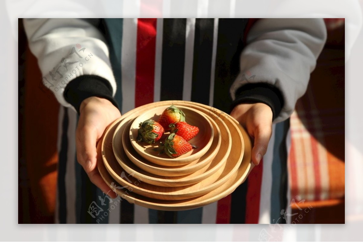 草莓美食食材活动海报背景素材图片
