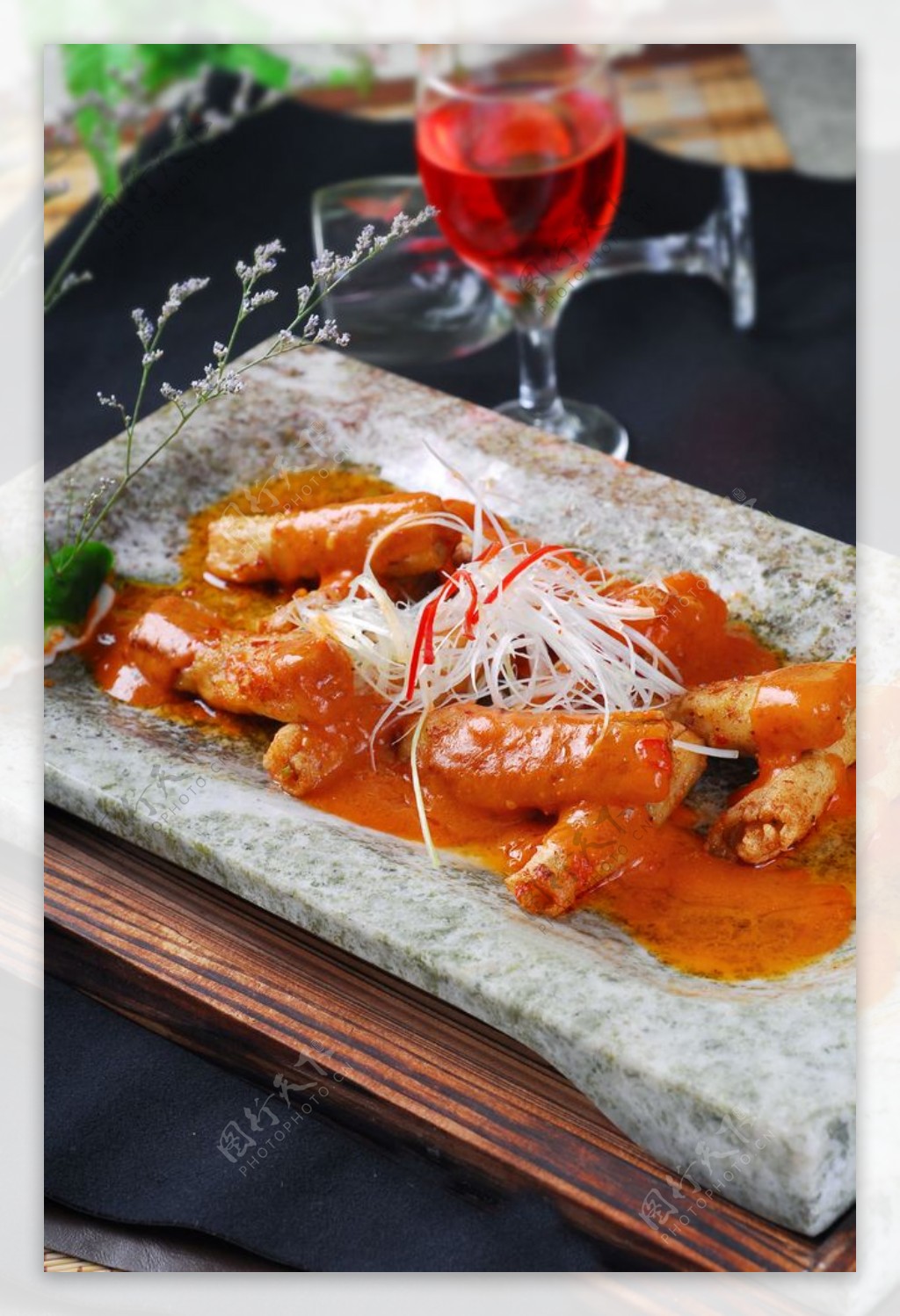 鹅肝酱焗鸡腿菇图片