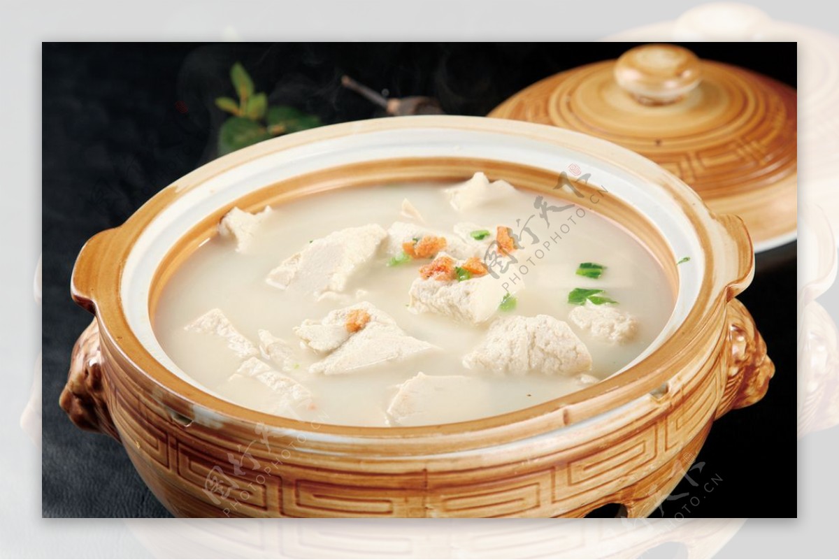 蜊皇炖豆腐图片
