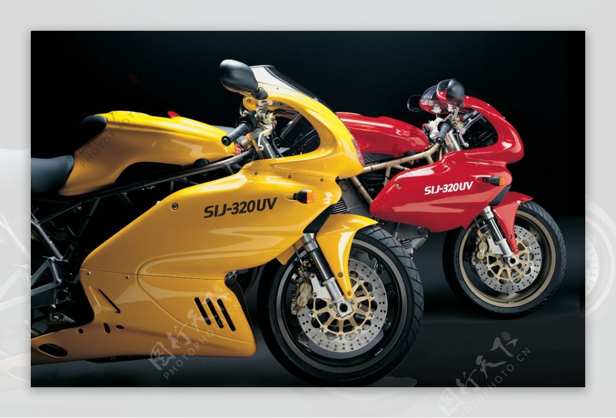 专业赛道摩托车广告图图片