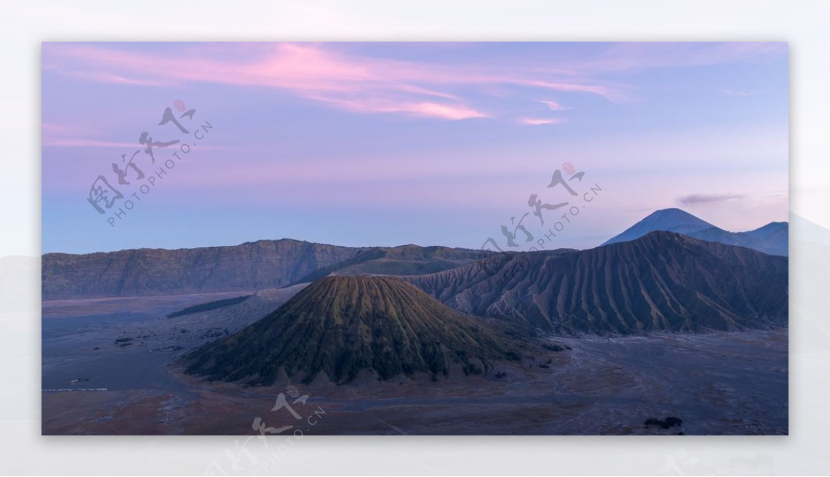 日出山峰旅游背景海报素材图片