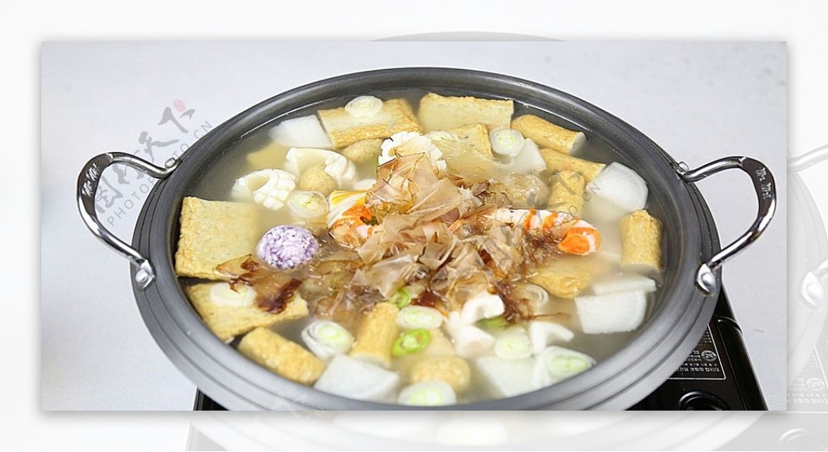 日韩料理火锅图片