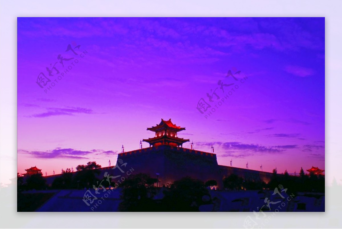 西安城墙夕阳图片