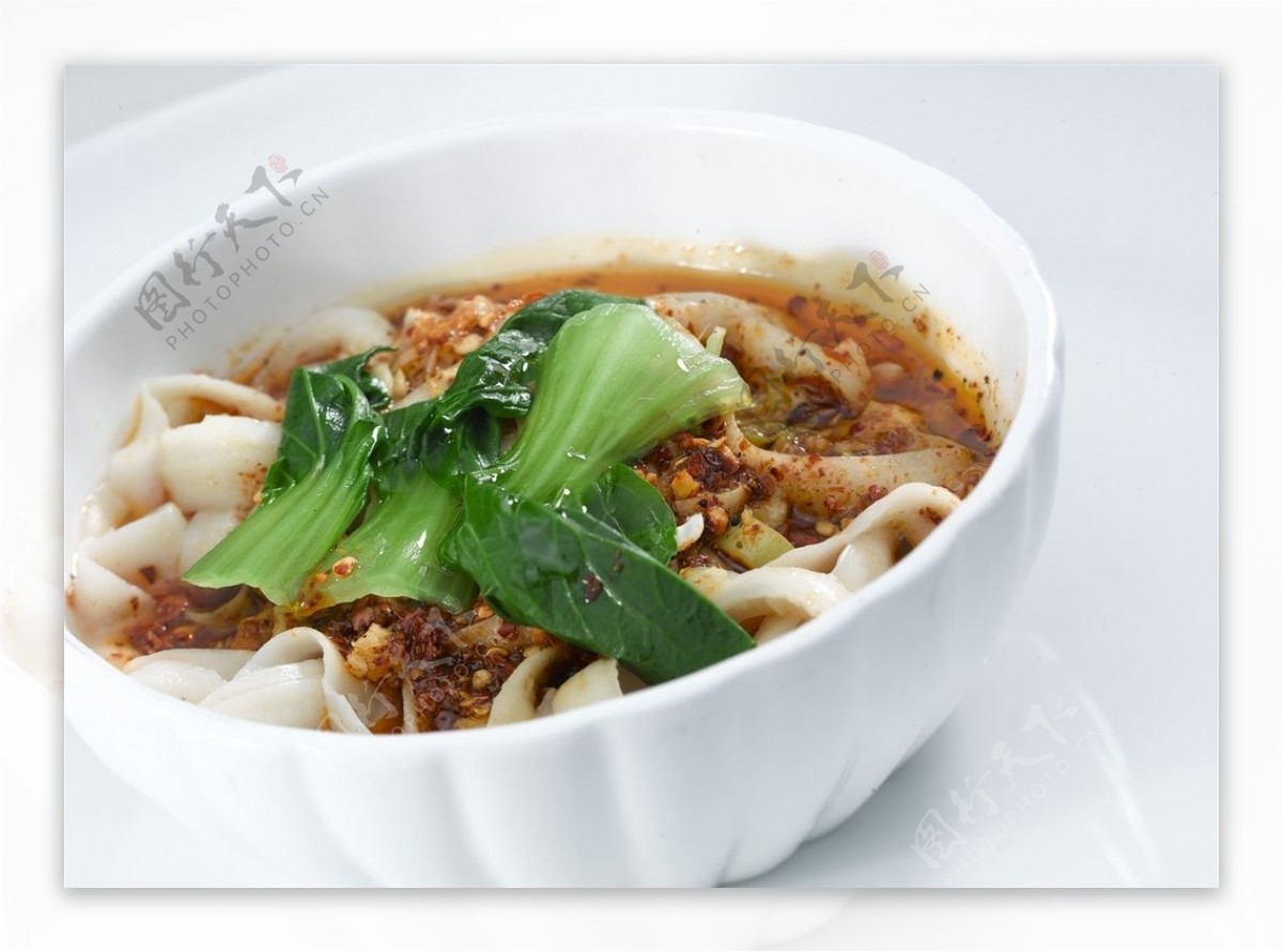 拉面面条汤面老北京炸酱面拍摄-食品海报广告摄影|摄影|美食摄影|食色美食摄影 - 原创作品 - 站酷 (ZCOOL)